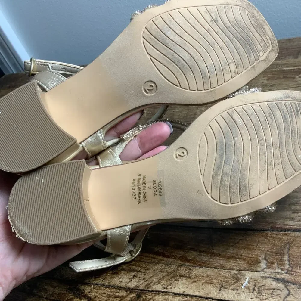 Cupcake Couture Gold strappy dressy sandals size‎ 2
